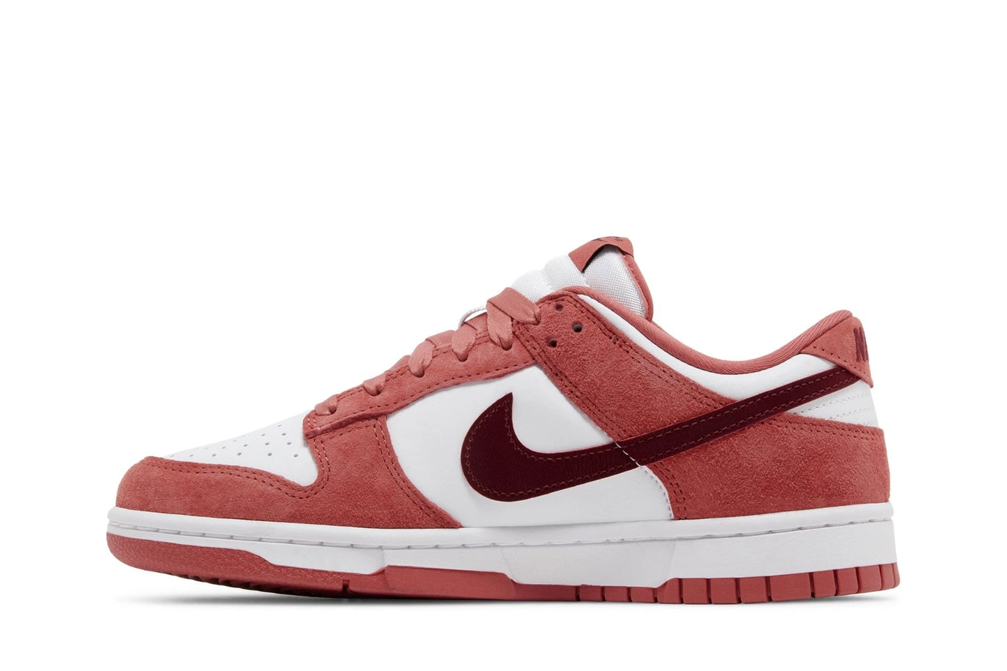 Dunk Low "Valentine's Day"