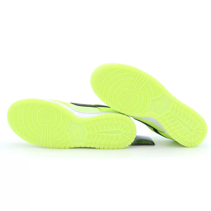 Nike Dunk "Splash Volt"